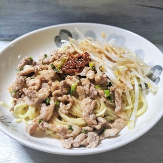 意外と簡単✨我が家の汁なし担々麺